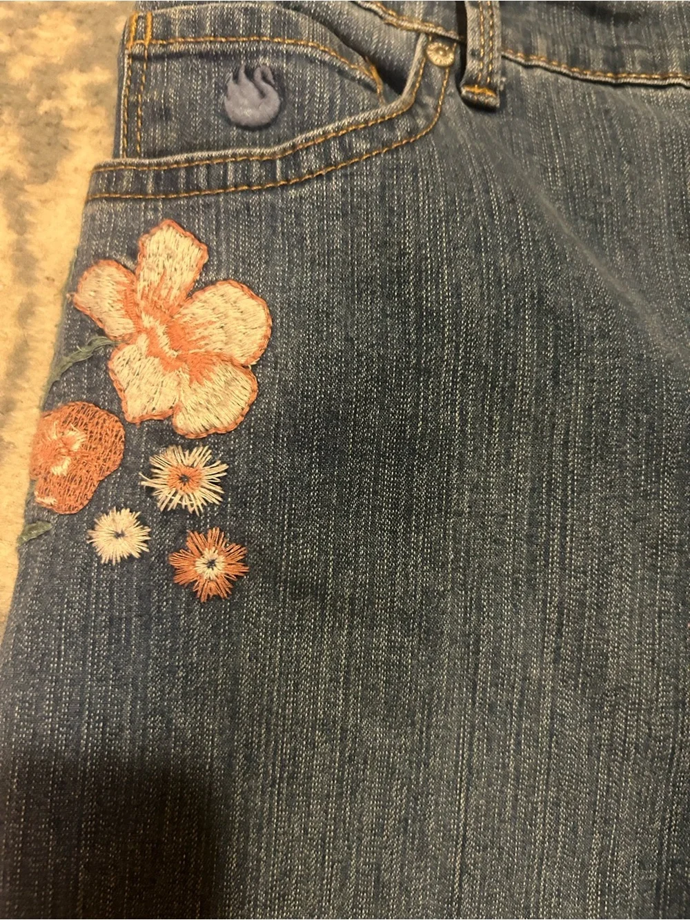 Gloria Vanderbilt Blue Denim Jeans